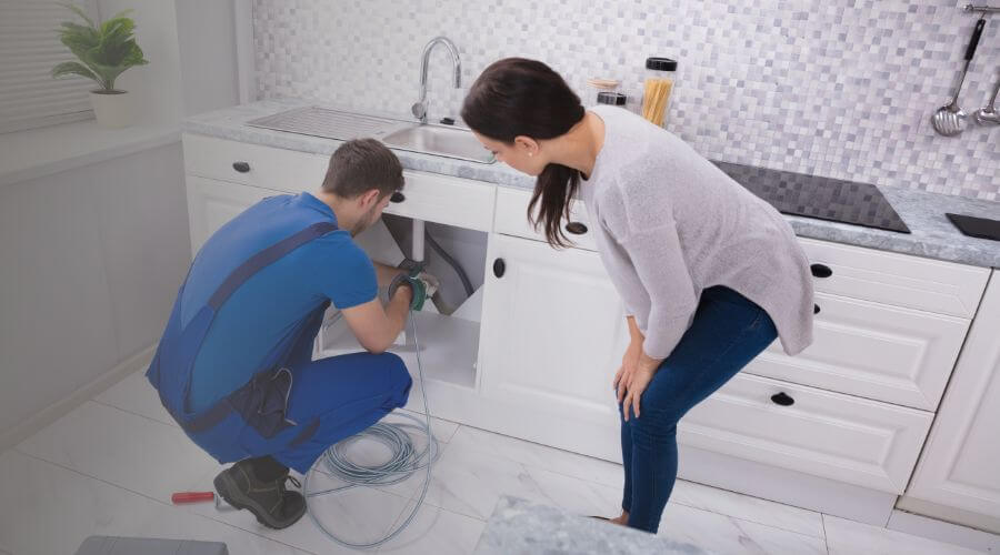 Professional sink repair in Tulare, CA